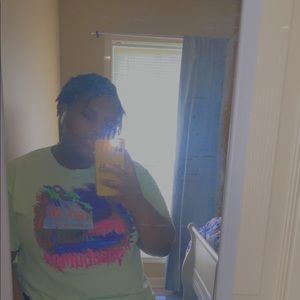 Meet your Posher, Malika